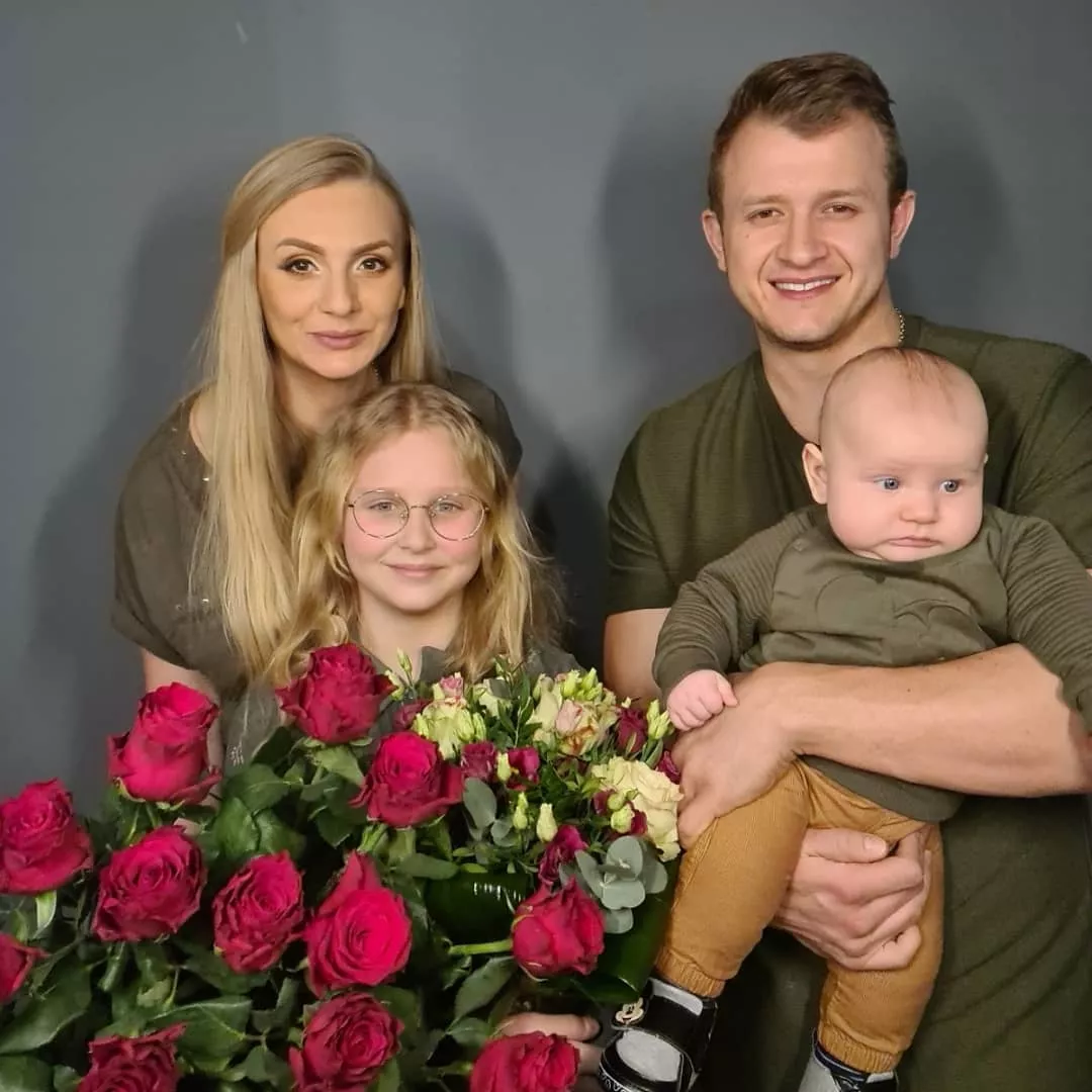 Rodzinna sesja Dawida Narożnego! Internauci zauważają wielkie podobieństwo! 

